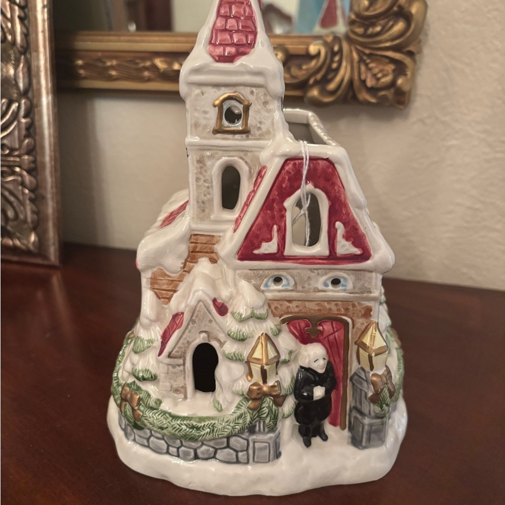 Rare: Christmas Fitz and Floyd Festive Ceramic House Votive